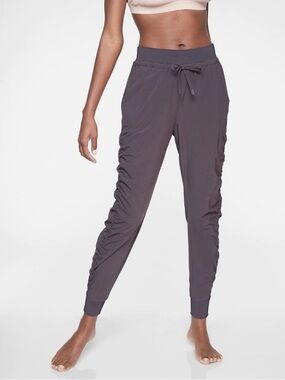Athleta Ruched Lilac  Jogger Pants Size 6T